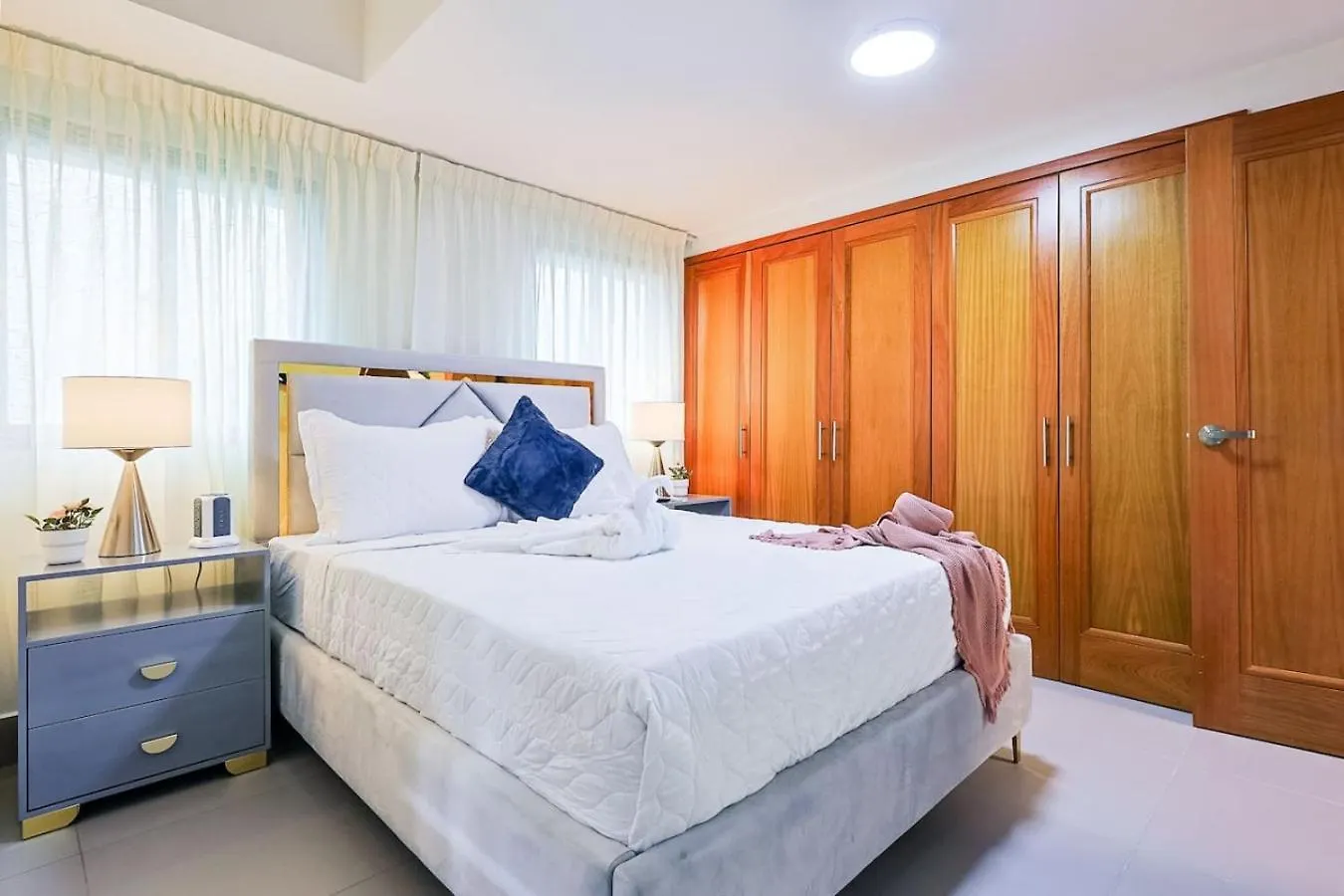 Luxury 2Br City Center Condo Santo Domingo
