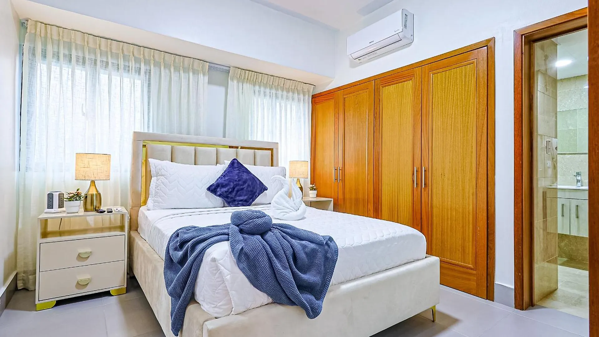 Luxury 2Br City Center Condo Santo Domingo Apartment